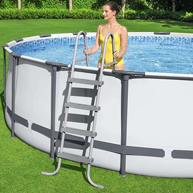 inflatable swimming pool outdoor